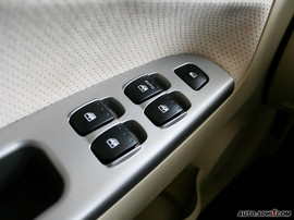 2009款中华骏捷FSV到店实拍