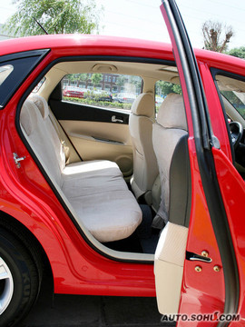 2009款中华骏捷FSV到店实拍