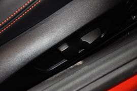 2013款宝马Z4