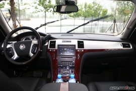 2009款凯雷德Hybrid试驾