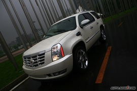 2009款凯雷德Hybrid试驾