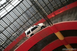 2009款凯雷德Hybrid试驾