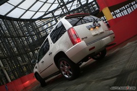 2009款凯雷德Hybrid试驾