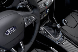 2015款福特福克斯