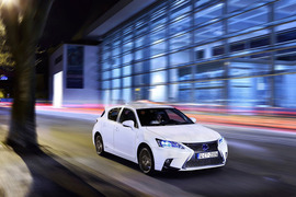 2014款雷克萨斯CT200h