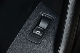2013款大众捷达1.4L手动舒适型