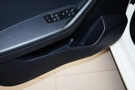 2013款大众捷达1.4L手动舒适型