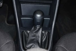 2013款大众捷达1.4L手动舒适型
