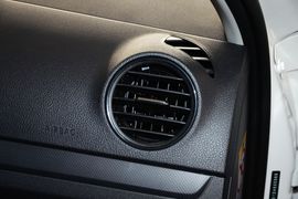 2013款大众捷达1.4L手动舒适型