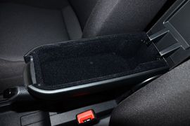 2013款大众捷达1.4L手动舒适型