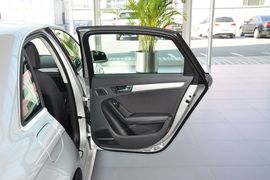 2013款奥迪A4L