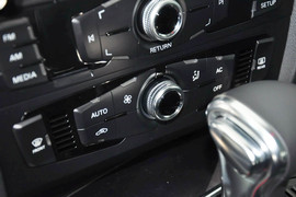 2013款奥迪A4L