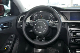 2013款奥迪A4L