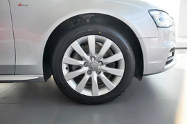 2013款奥迪A4L