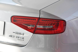 2013款奥迪A4L