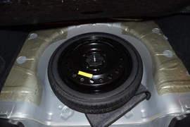 2012款荣威950