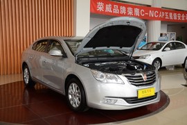2012款荣威950