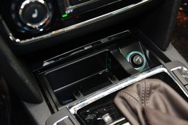 2014款斯柯达速尊2.0TSI