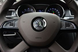 2014款斯柯达速尊2.0TSI