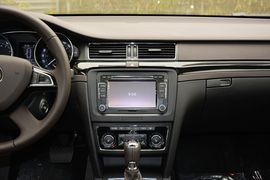 2014款斯柯达速尊2.0TSI