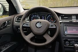 2014款斯柯达速尊2.0TSI