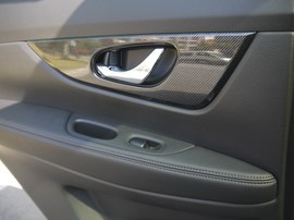 2014款奇骏2.5L