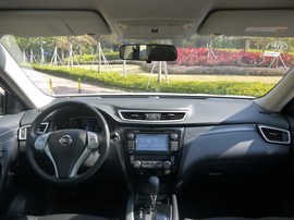 2014款奇骏2.5L