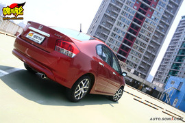 2008款广汽本田锋范试驾