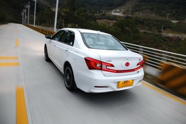 2014款比亚迪秦深度评测