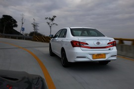 2014款比亚迪秦深度评测