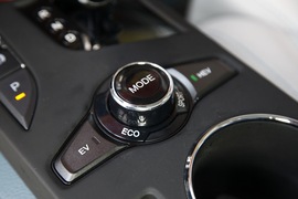 2014款比亚迪秦深度评测