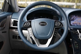 2014款比亚迪秦深度评测