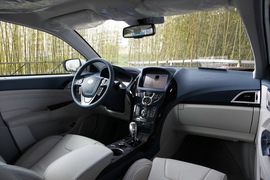 2014款比亚迪秦深度评测