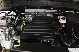 2014款大众高尔夫1.6L手动时尚型