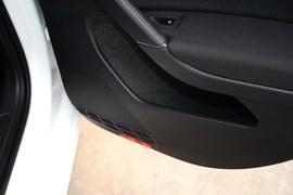 2014款大众高尔夫1.6L手动时尚型