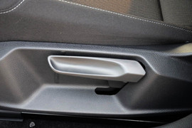 2014款大众高尔夫1.6L手动时尚型