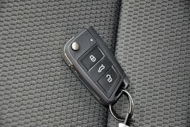 2014款大众高尔夫1.6L手动时尚型