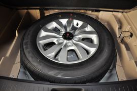 2013款起亚狮跑2.0L