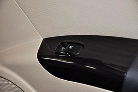 2013款起亚狮跑2.0L