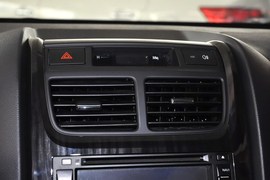 2013款起亚狮跑2.0L