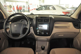 2013款起亚狮跑2.0L