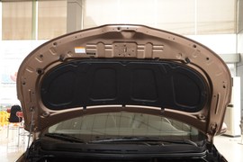 2012款起亚K2两厢1.6L