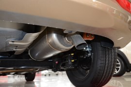 2012款起亚K2两厢1.6L