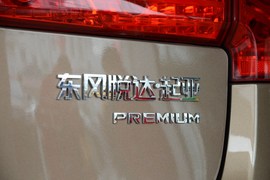 2012款起亚K2两厢1.6L