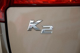 2012款起亚K2两厢1.6L
