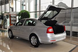 2014款斯柯达明锐1.6L手自一体逸杰版