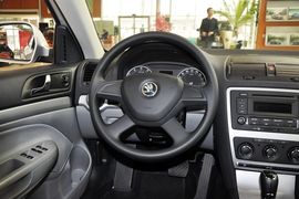 2014款斯柯达明锐1.6L手自一体逸杰版