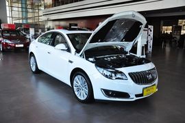 2014款别克君威2.4L
