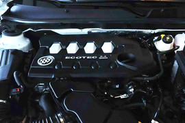 2014款别克君威2.4L