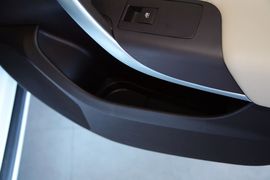 2014款别克君威2.4L